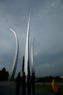 hf_28___24002