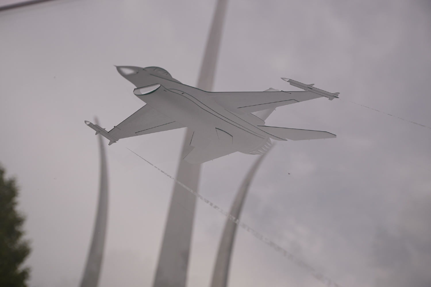 hf_28___24032.jpg
