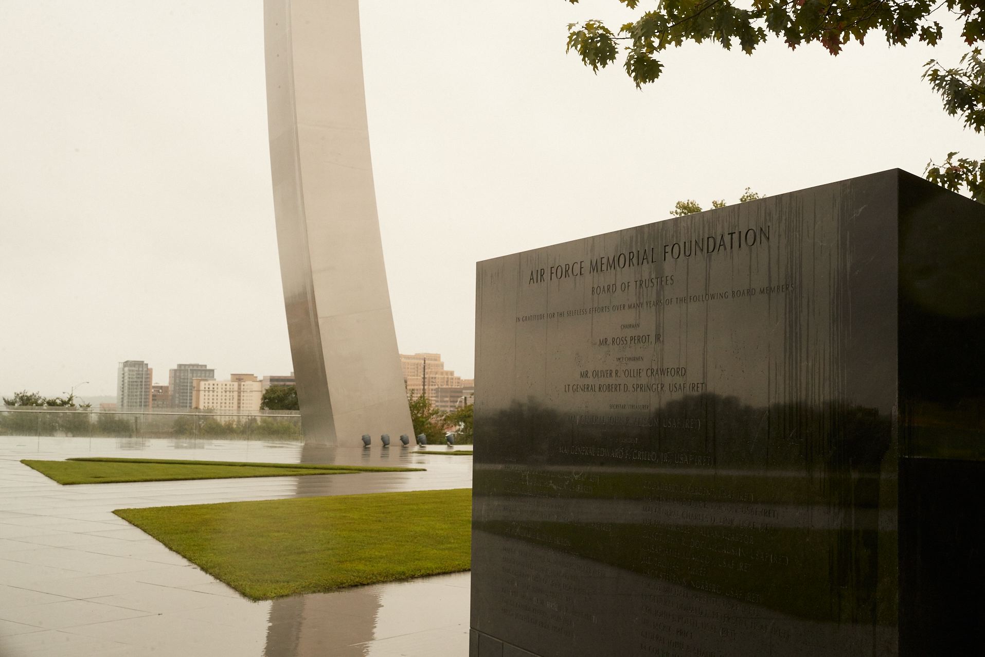 hf33_17257.jpg