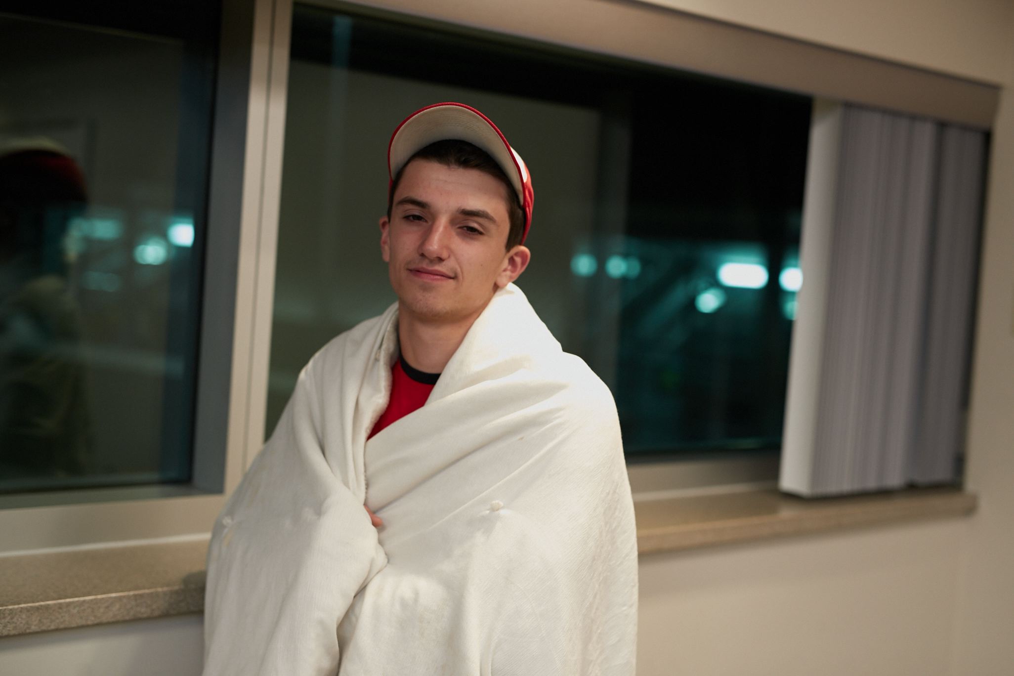 hf_37_40970.jpg