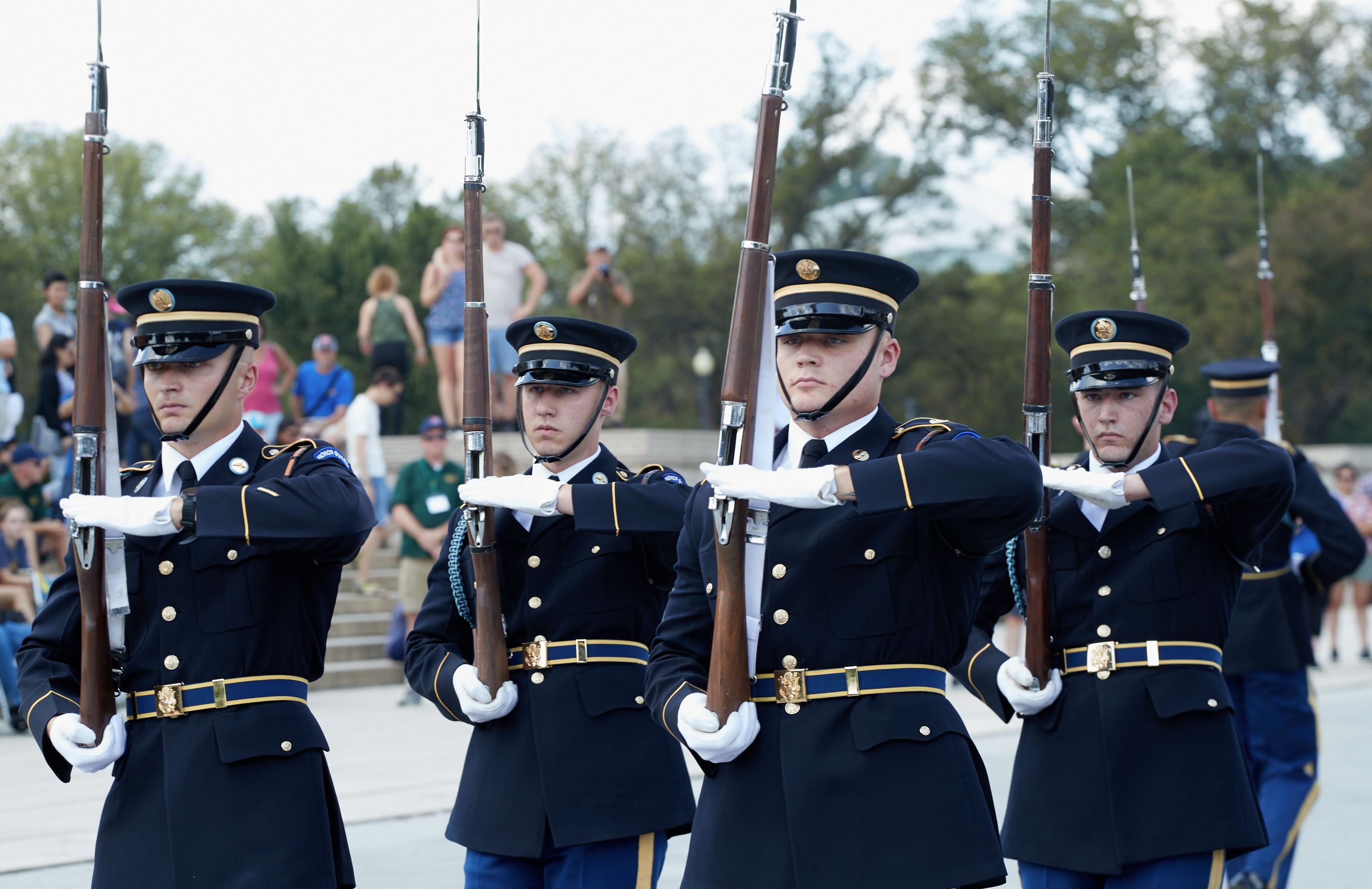 hf_37_42103.jpg